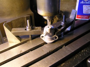 Machining a slave cylinder for an MGA application