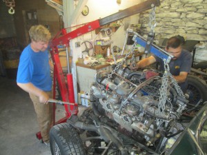 Reilly & Patrick haul out a V12 E-type engine